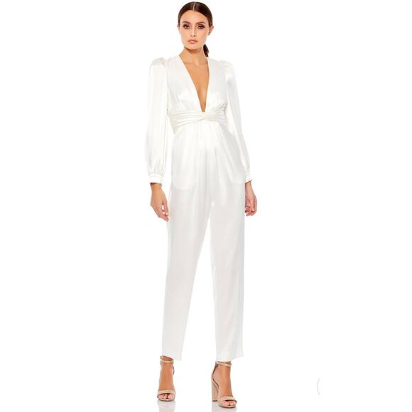 Mac Duggal Pants - NWT MAC DUGGAL FRONT TWIST PUFF SLEEVE DEEP V JUMPSUIT SZ 8